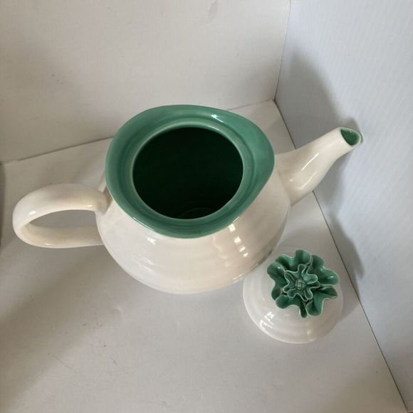 Graces Teaware Fine China White Teapot with Lid Teal Accents Trim 24 oz - Picture 5 of 13